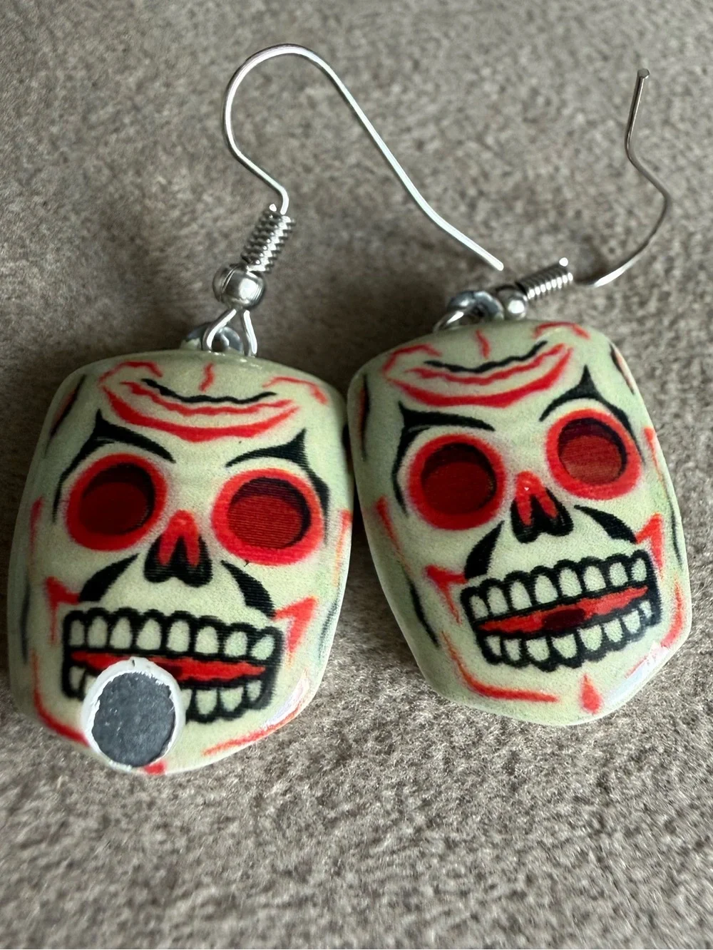 Handmade Skull Dangle Earrings in Cream and Red
